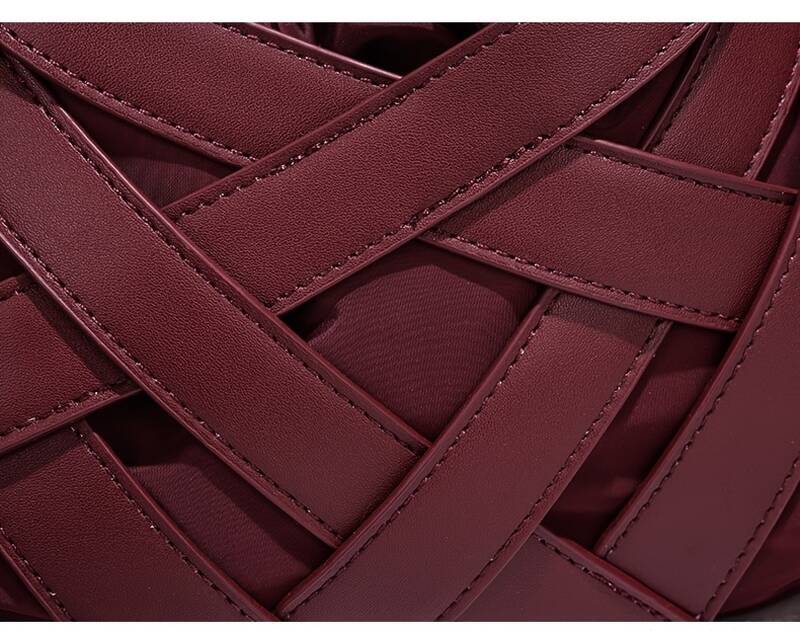 Braided Hollow Out Shoulder Bag For Women With Drawstring Liner_voghion.com