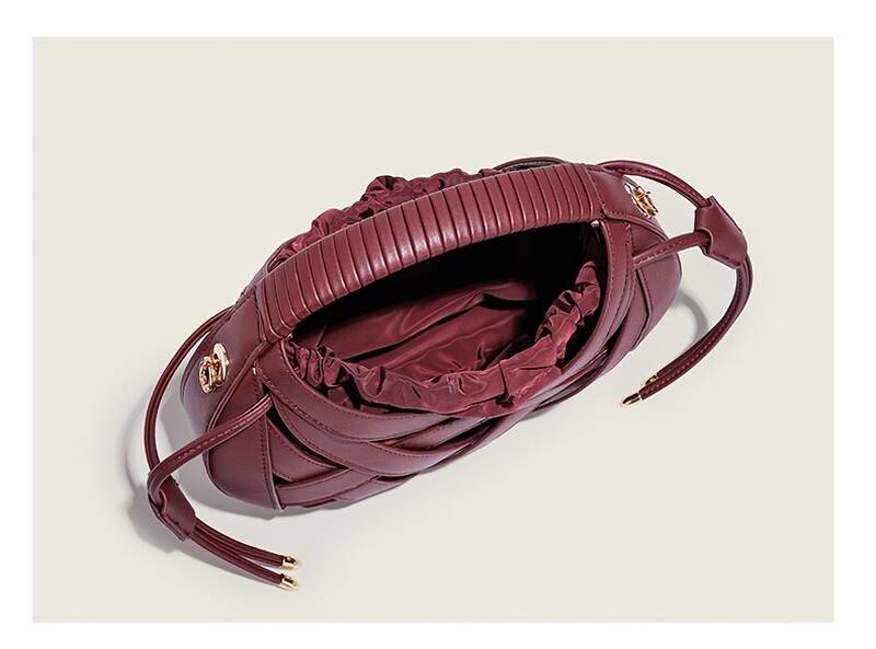 Braided Hollow Out Shoulder Bag For Women With Drawstring Liner_voghion.com