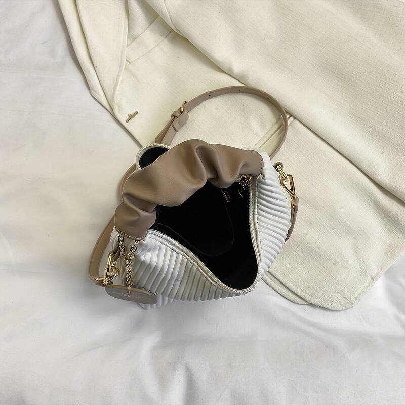 Minimalistische gestreepte geplooide mini schoudertas voor dames_voghion.com