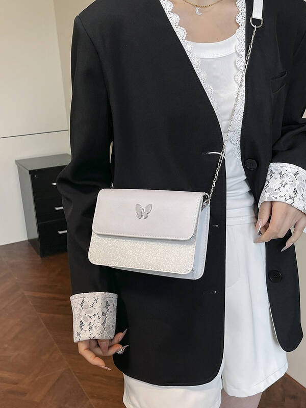 Black Butterfly Mini Crossbody Bag With Dual Chain And Wide Strap_voghion.com