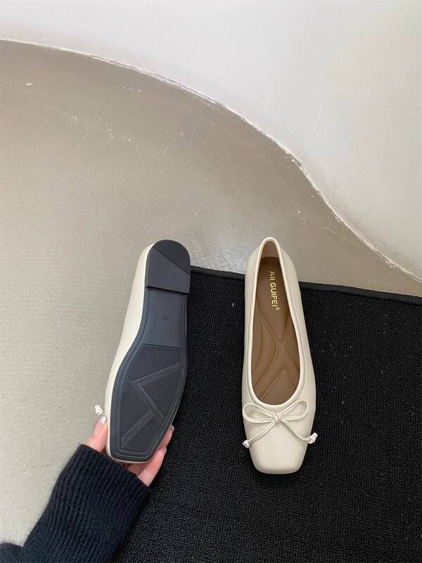silver Flats Spring New French Style Gentle Evening Breeze Bowknot Square Toe Shallow Flat Loafers Granny Shoes_vogvips.com